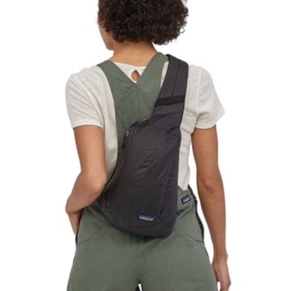 Patagonia Ultralight Black Hole 8L Sling Bag